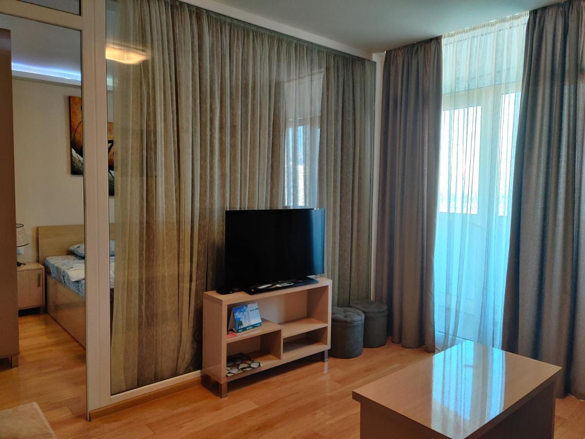 Black Sea Towers บาทูมิ ภายนอก รูปภาพ