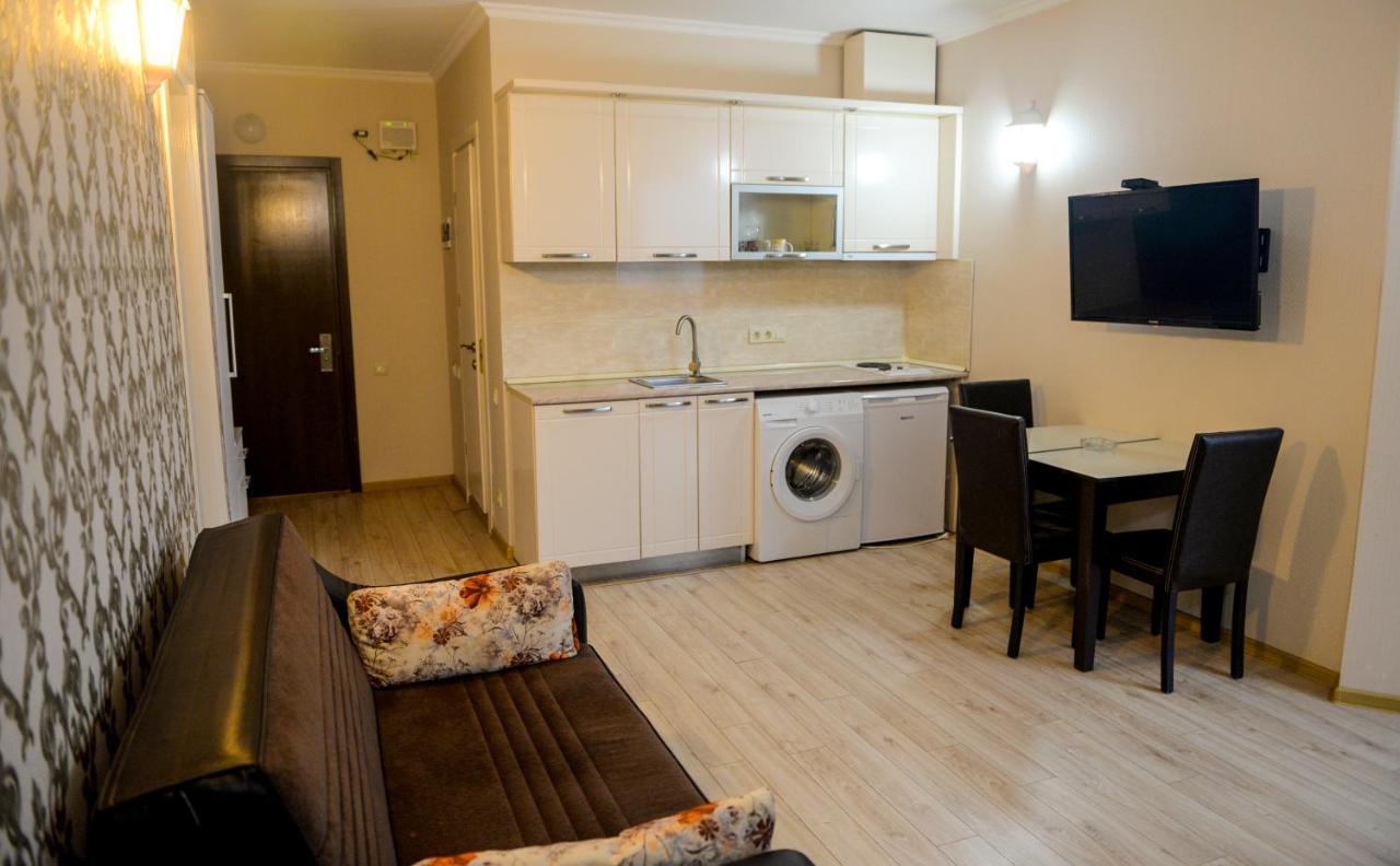 Black Sea Towers บาทูมิ ภายนอก รูปภาพ