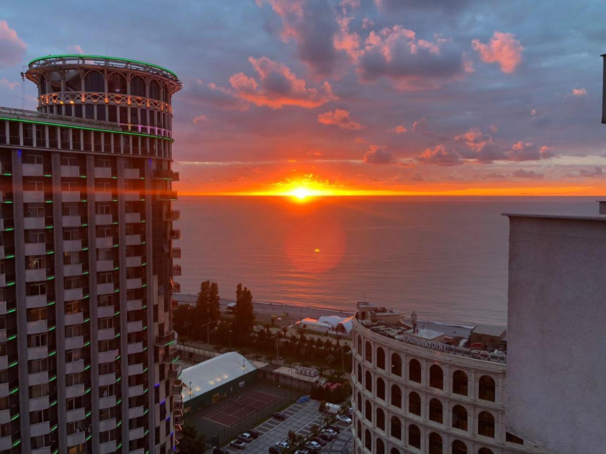Black Sea Towers บาทูมิ ภายนอก รูปภาพ
