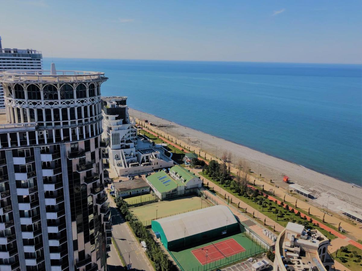 Black Sea Towers บาทูมิ ภายนอก รูปภาพ
